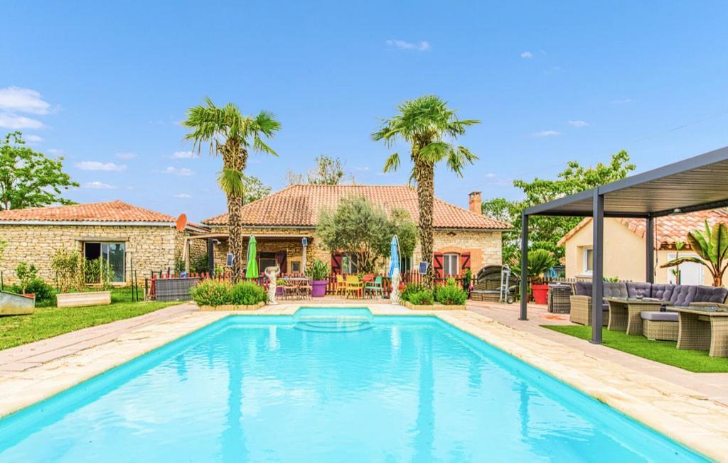 Agréable Chambre privative avec piscine et jacuzzi. Septfonds Esterno foto